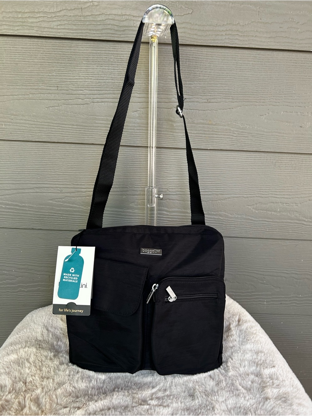 Baggallini Black Nylon Crossbody Messenger Bag